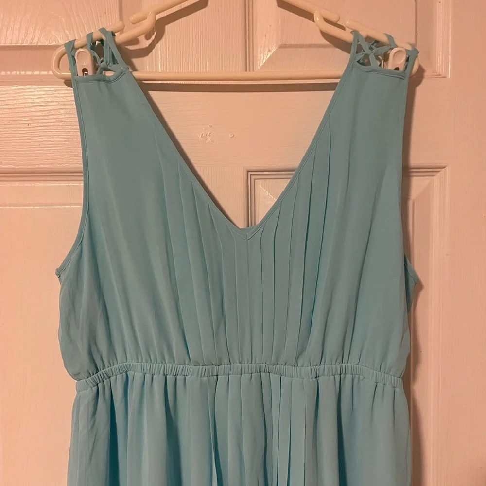 Torrid pleated Chiffon Dress - Picture 7 of 9